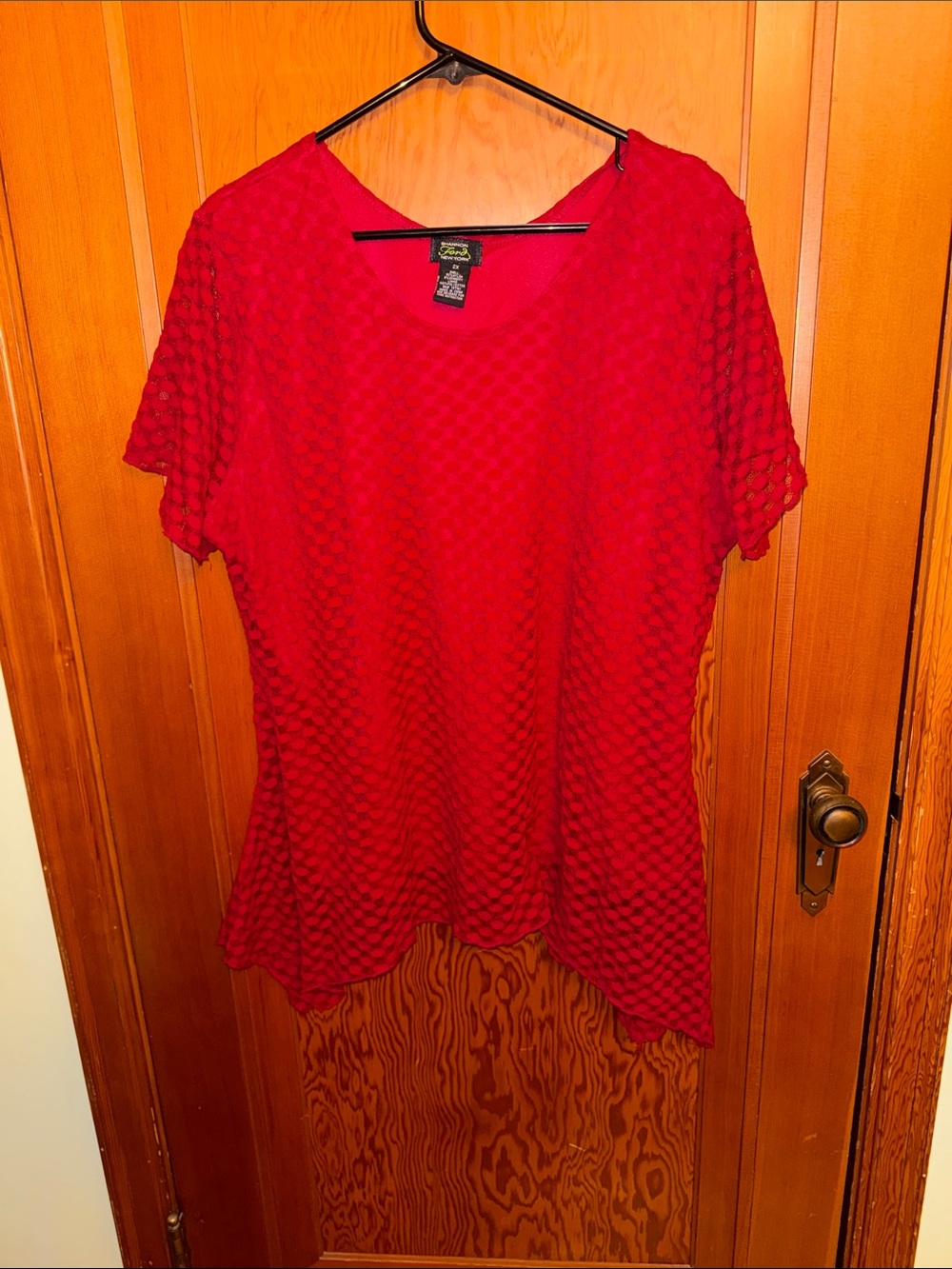 Shannon Ford Women's Red Short Sleeve Textured Tee